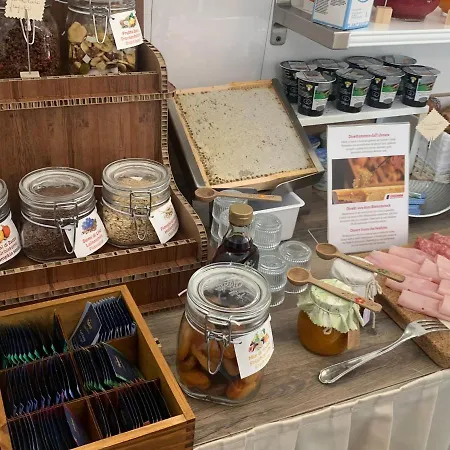 Da Carla ゲストハウス 3*