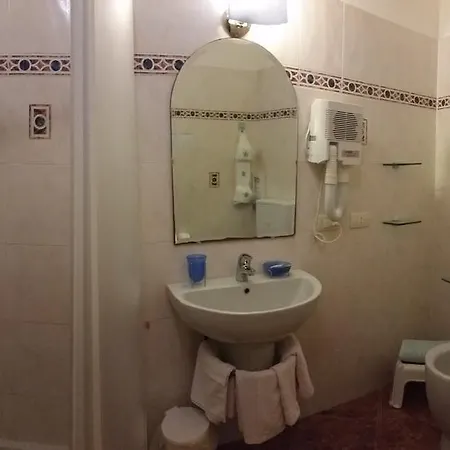 Da Carla 3* Бонассола